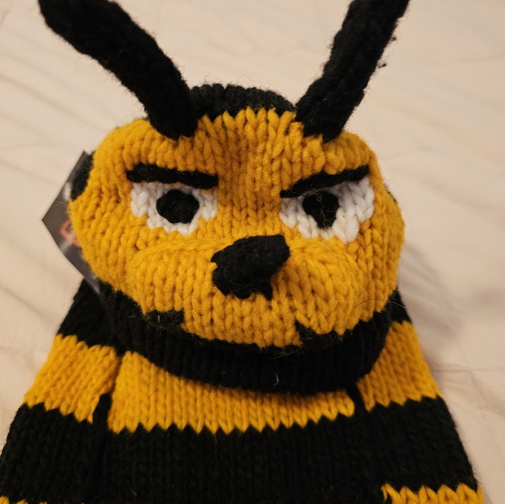 BUMBLEBEE Wool DOG SWEATER ...   NEW !! SIZE Small